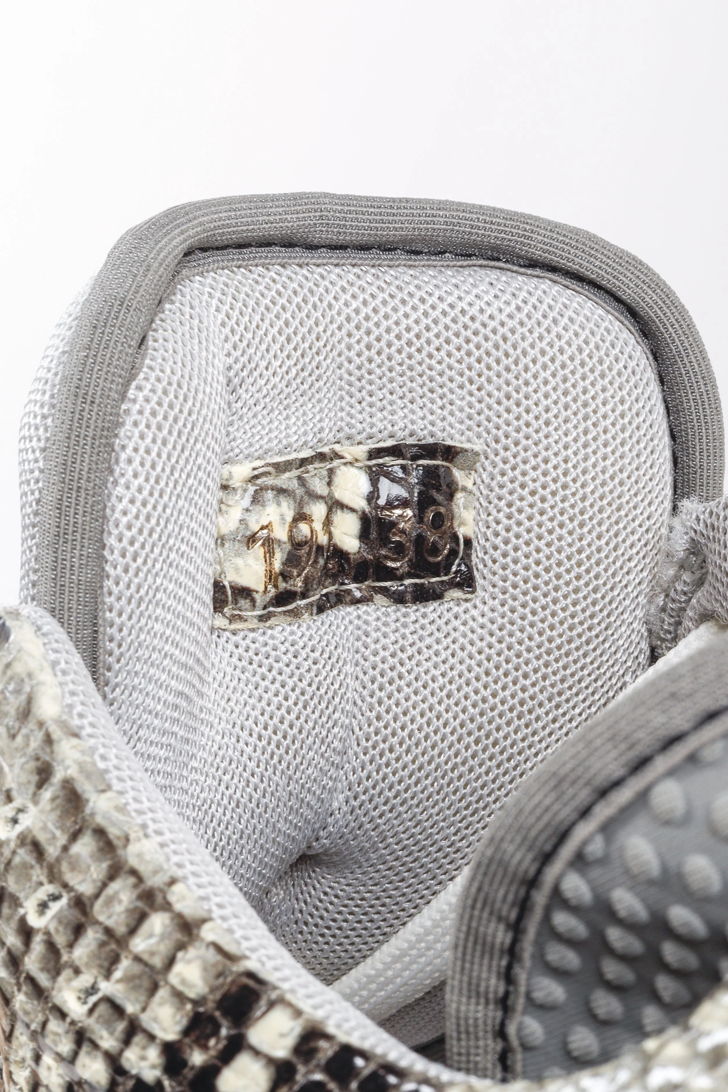 Acne 2025 manhattan snake